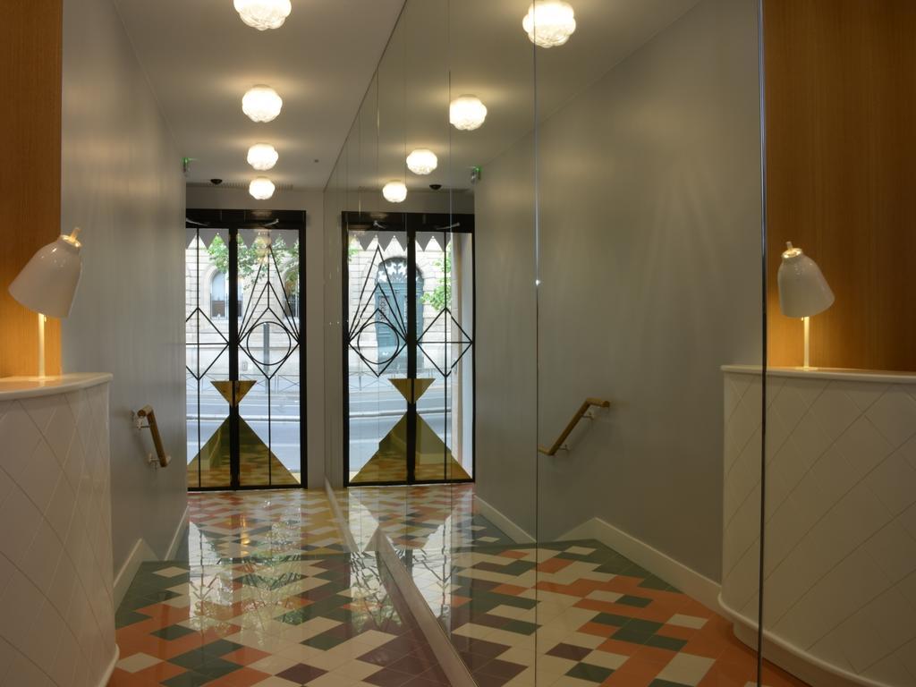 Hotel Le Lapin Blanc París Exterior foto