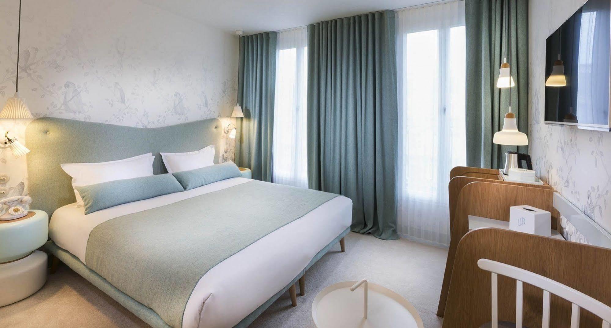 Hotel Le Lapin Blanc París Exterior foto