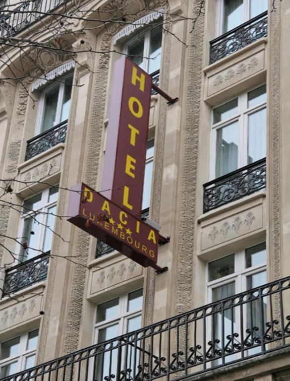 Hotel Le Lapin Blanc París Exterior foto